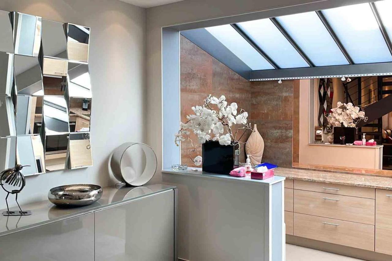 Charming Townhouse With Garden In The City Of Love Paris Bagian luar foto