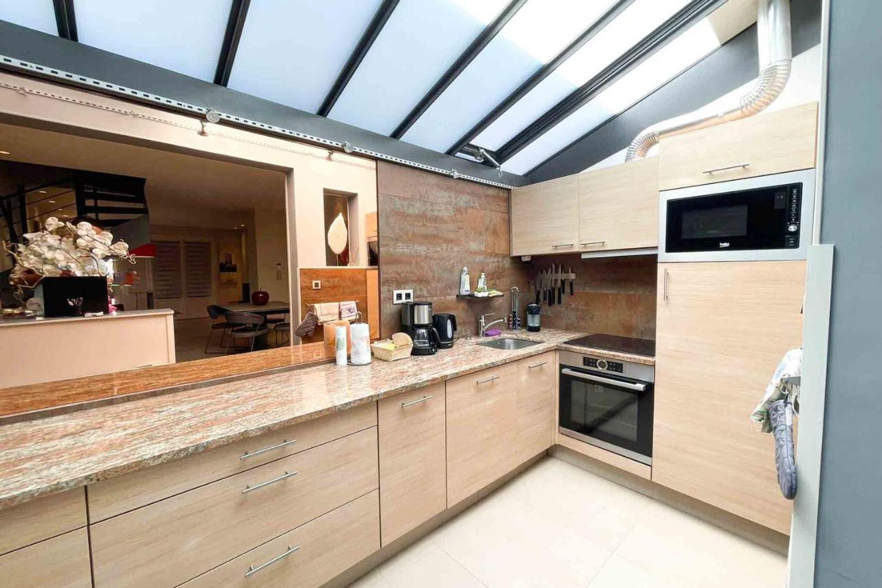 Charming Townhouse With Garden In The City Of Love Paris Bagian luar foto