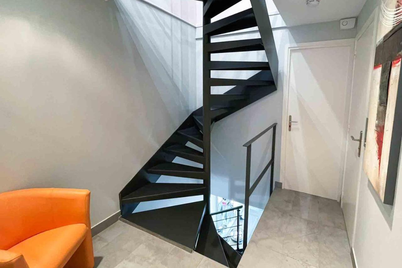 Charming Townhouse With Garden In The City Of Love Paris Bagian luar foto